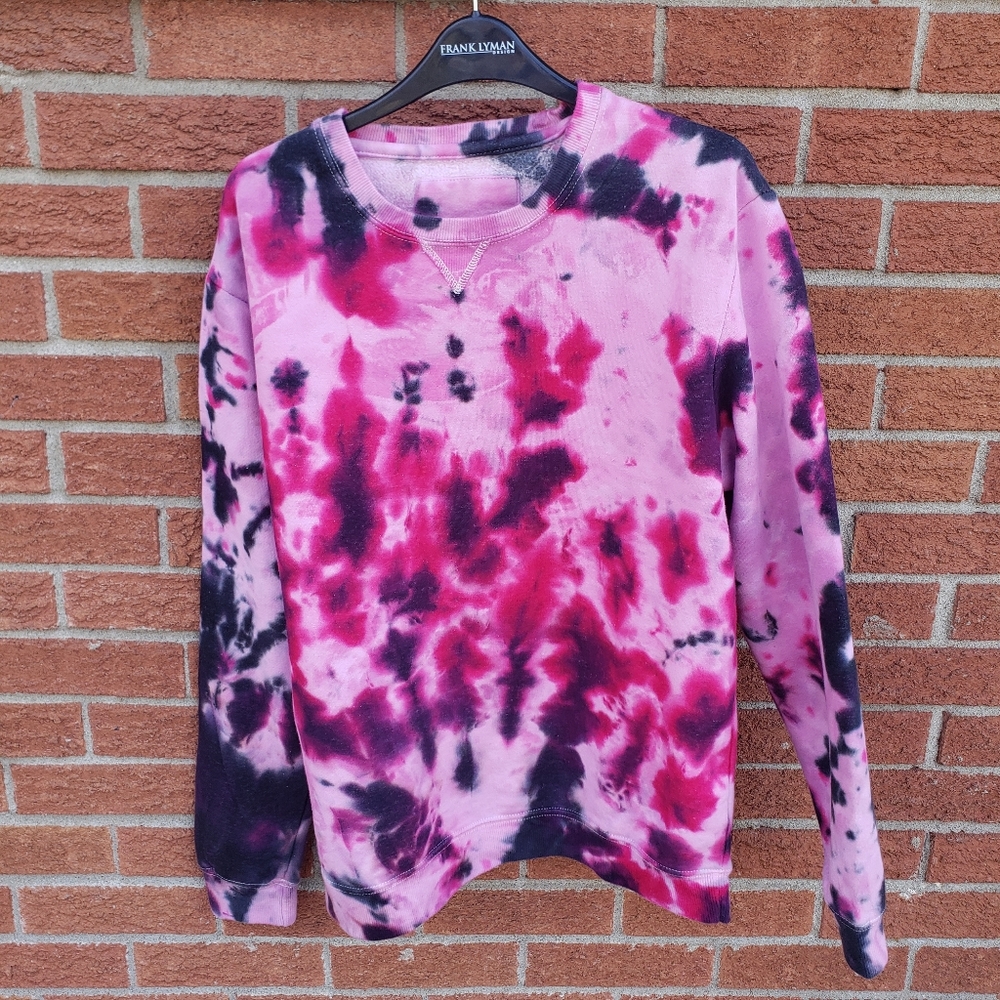 Brand new tie dye sweatshirt